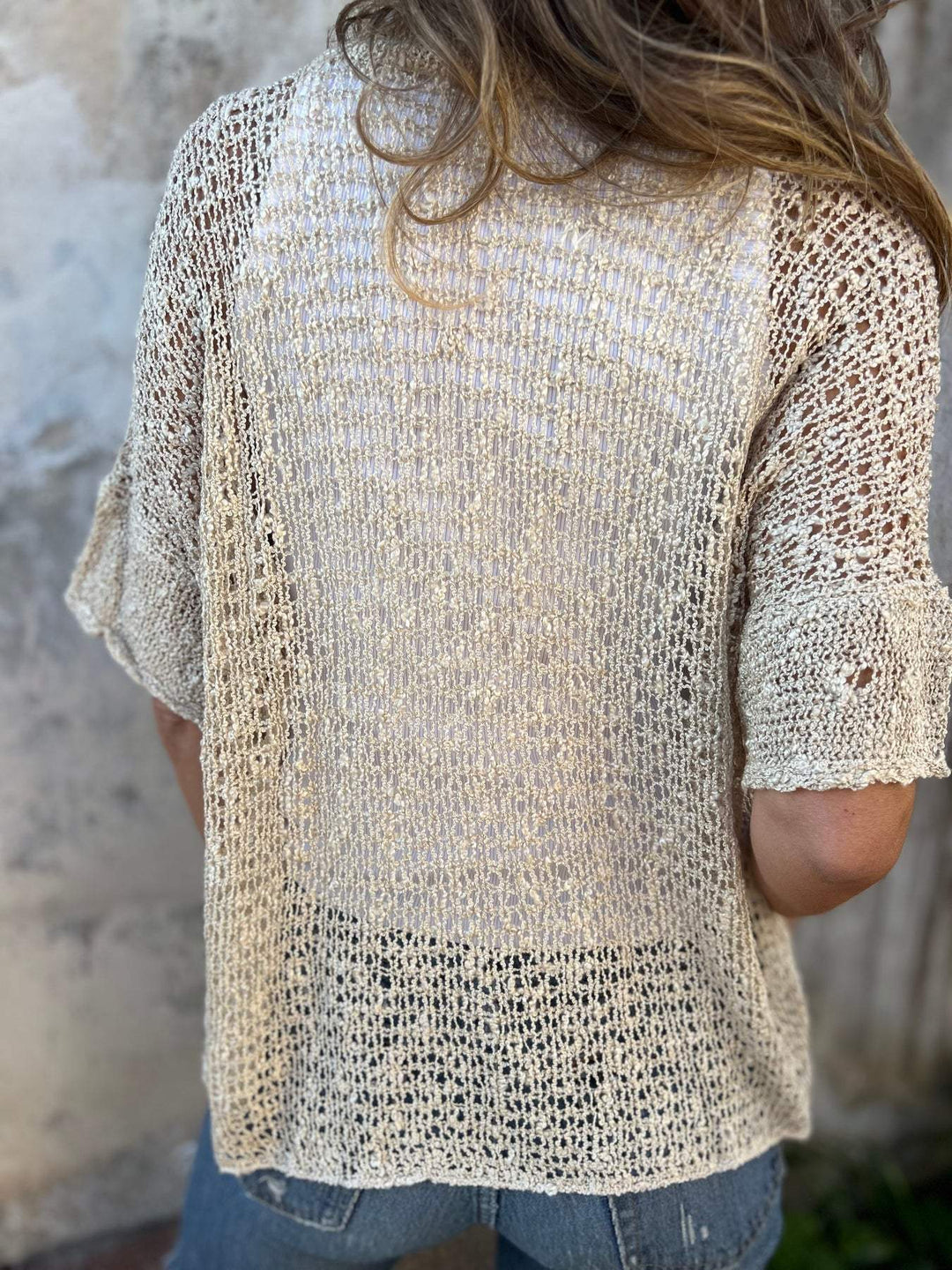 Ivonie | Elegantes Texturiertes Oberteil für Damen mit V-Ausschnitt