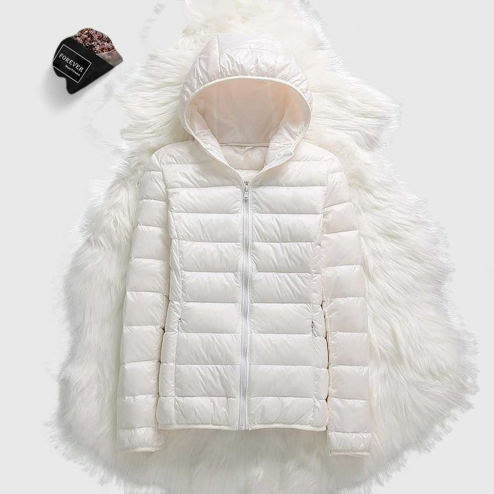 Thalyrrah Bequeme Jacke für Damen mit Rundhalsausschnitt und langen Ärmeln