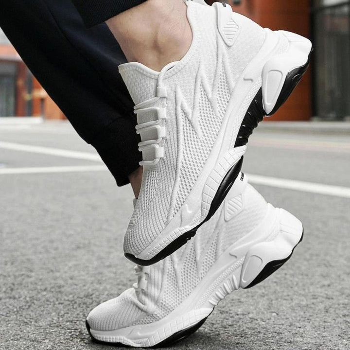 Alpha Kicks | SkyBoost Pro für Herren mit flachem Absatz