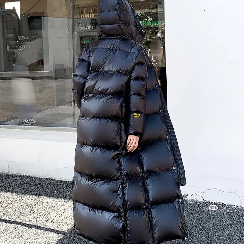 Phoebe | Luxe Longline Daunen Pufferjacke für Damen mit Kapuze und langen Ärmeln
