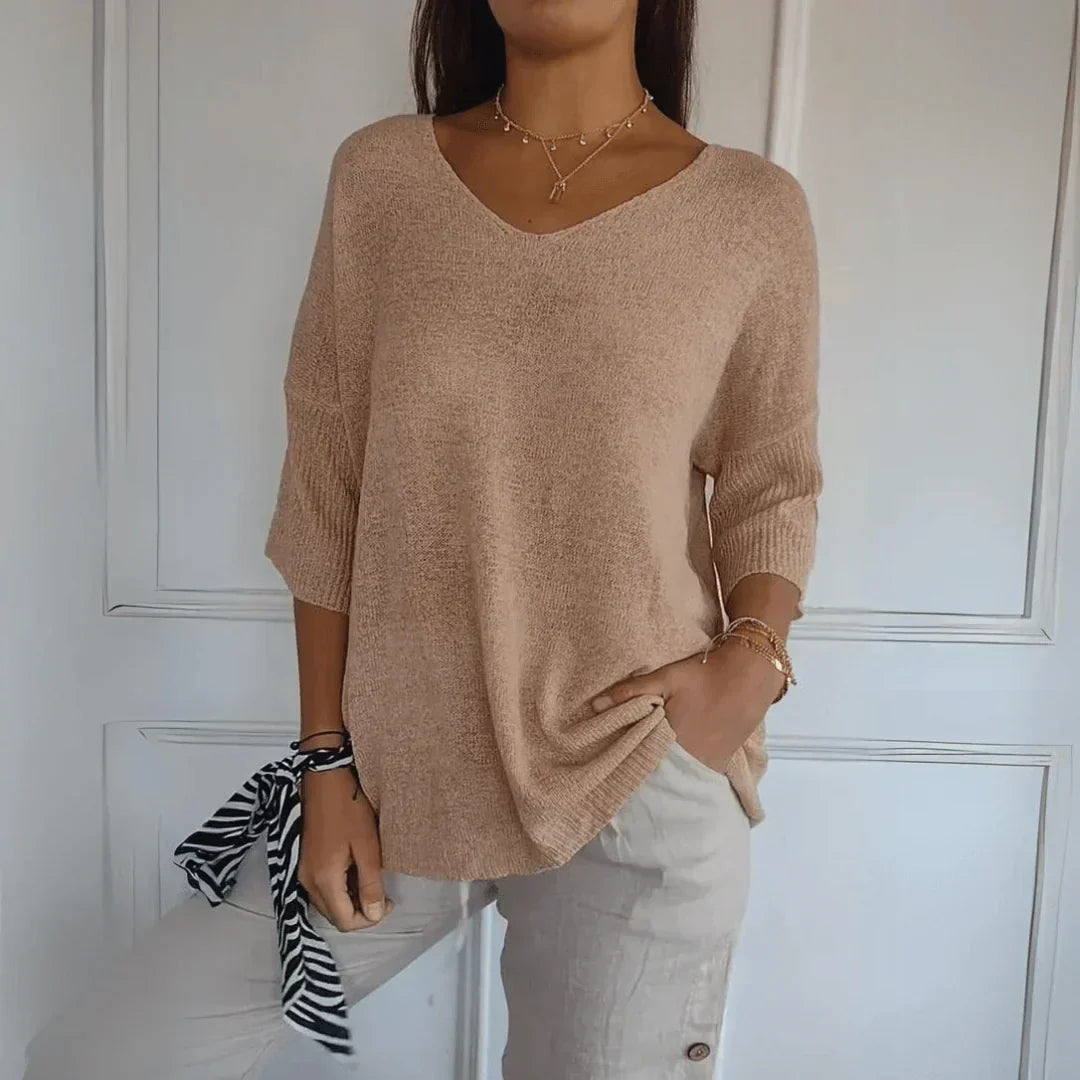 Azure | Entspannt Elegantes Oberteil für Damen mit V-Ausschnitt und 3/4-Ärmeln