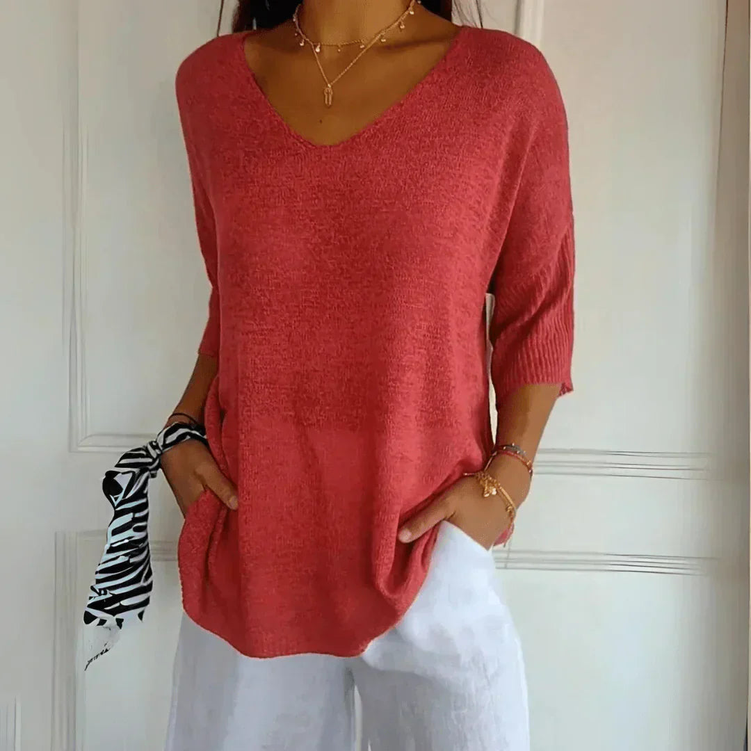 Azure | Entspannt Elegantes Oberteil für Damen mit V-Ausschnitt und 3/4-Ärmeln