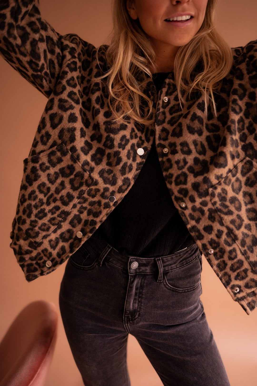 Katarzyna | Zeitlose Leopardenmuster-Jacke für Damen mit langen Ärmeln
