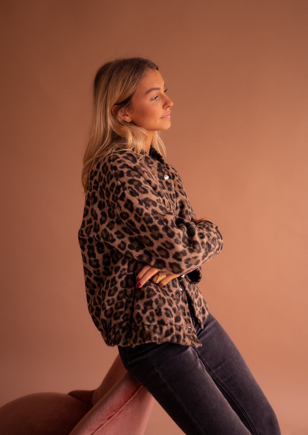 Katarzyna | Zeitlose Leopardenmuster-Jacke für Damen mit langen Ärmeln