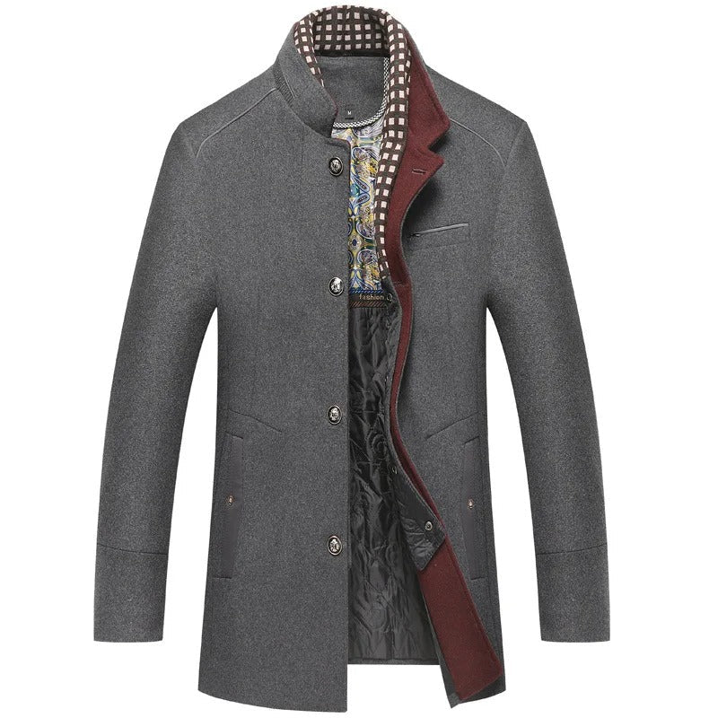 e Herrenjacke mit langen Ärmeln