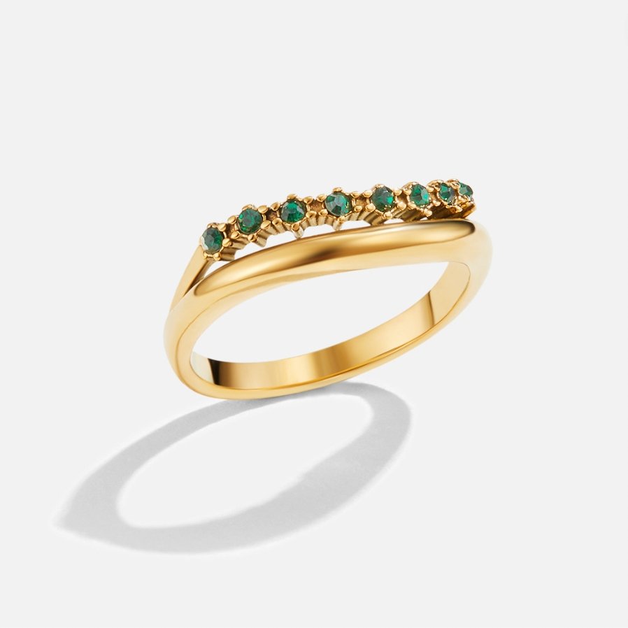 Carmen | Geschichteter Ring in smaragdgrün für Damen