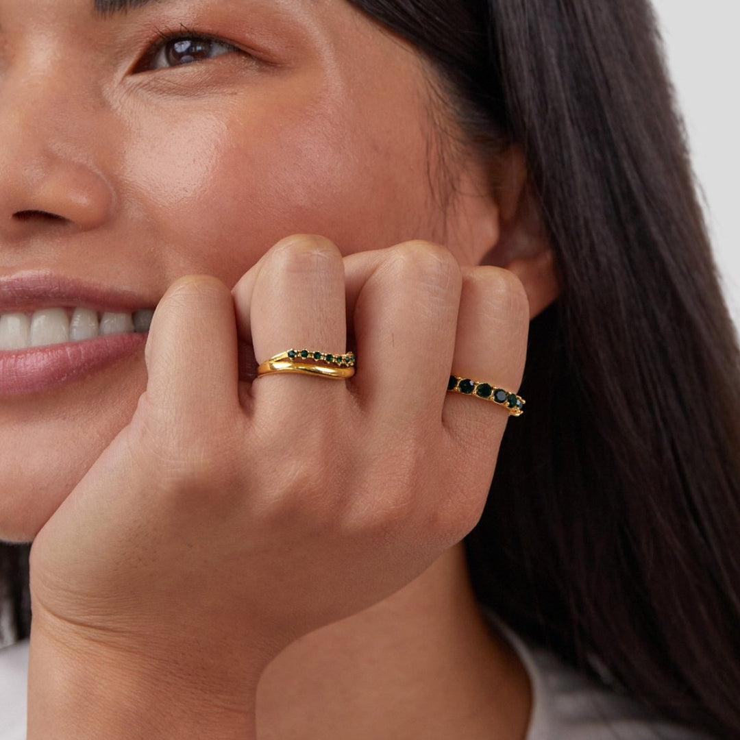 Carmen | Geschichteter Ring in smaragdgrün für Damen