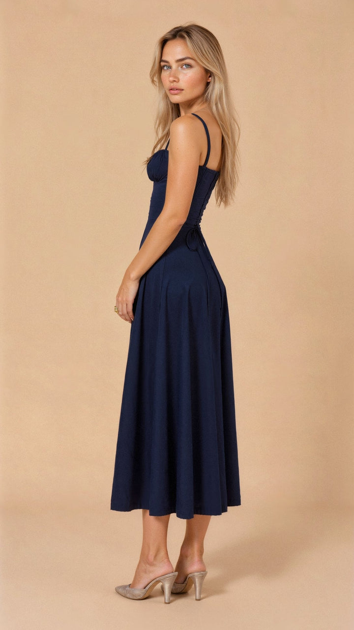 Elina | Figurbetonendes Kleid
