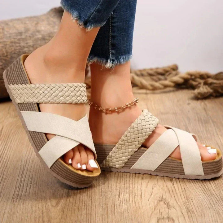 FLORE | Orthopädische Sandalen für Damen mit flachem Absatz