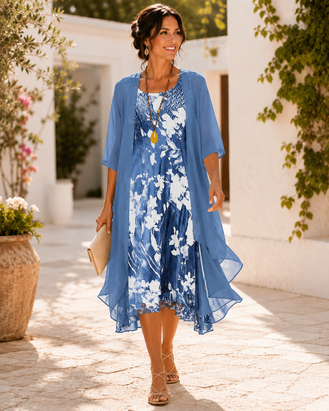 Mila | Damen Midikleid mit Blumenmuster und quadratischem Ausschnitt