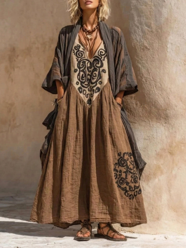 Entspanntes Bohemian Zweiteiler-Outfit für Damen mit Blumenmuster