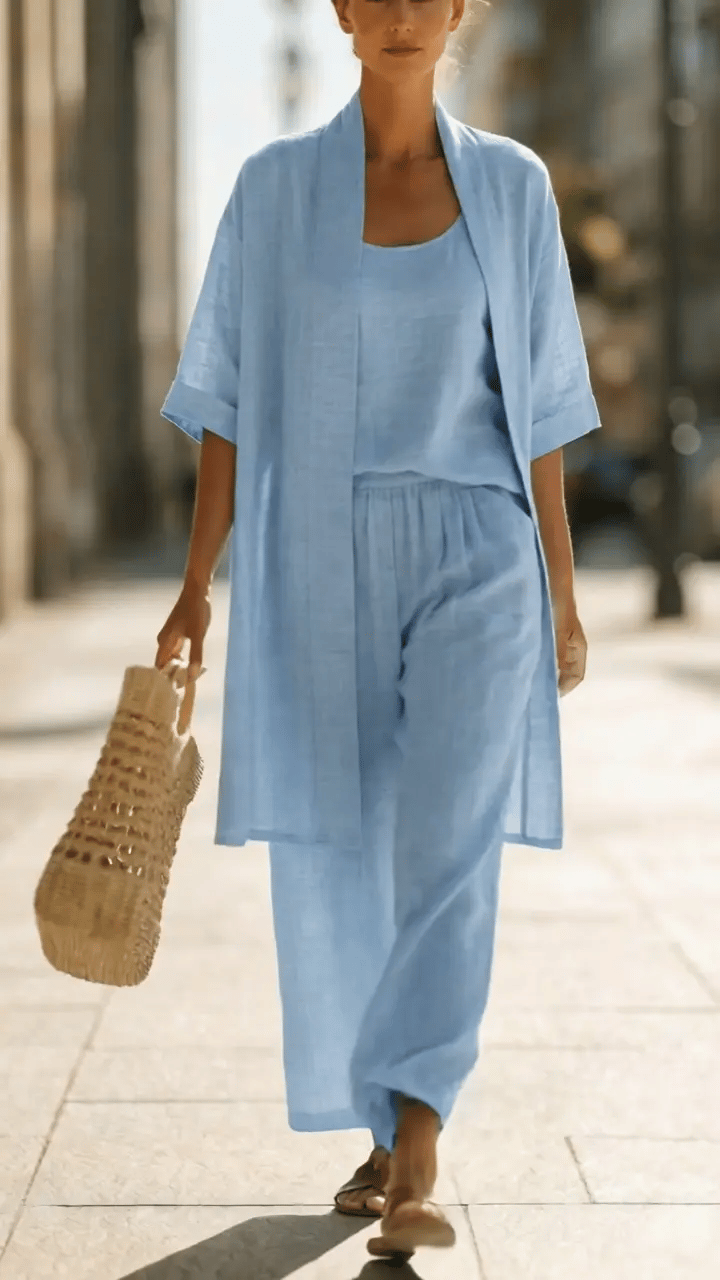 Isabella | Einfaches Drei-Teile-Ensemble für Damen mit Herzmuster