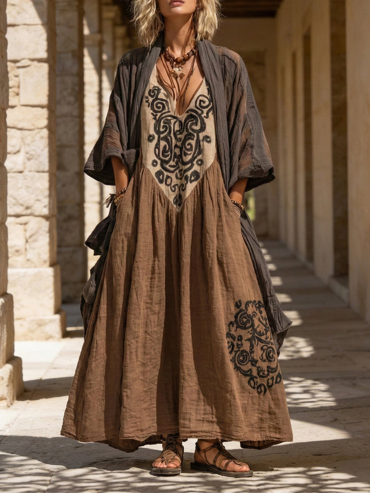 Entspanntes Bohemian Zweiteiler-Outfit für Damen mit Blumenmuster