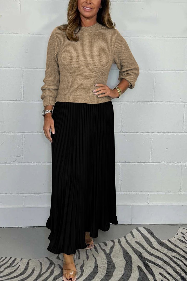 Dorotea | Langer Pullover mit Faltenrock und langen Ärmeln