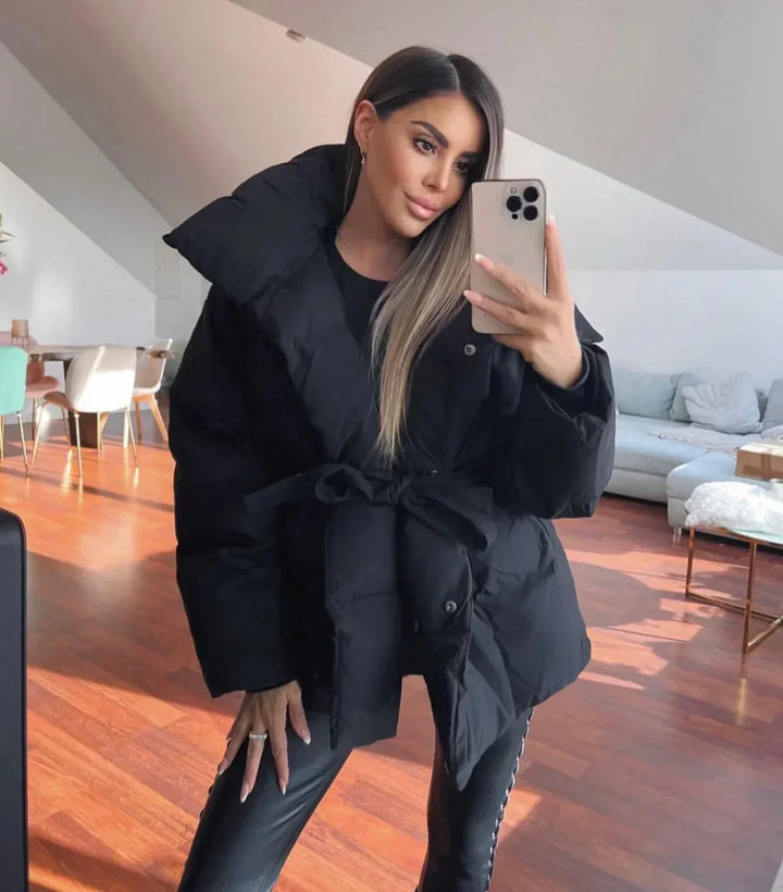 Laura | Elegante Wattierte Jacke für Damen mit langen Ärmeln und Stehkragen