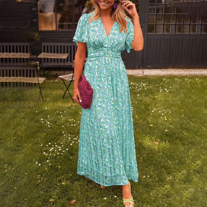 Romy | Sommerkleid für Damen mit V-Ausschnitt, Blumenmuster und kurzen Ärmeln