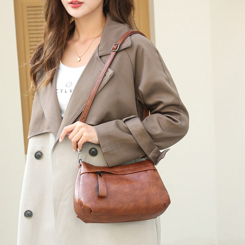 Hallgerd | Elegante Schultertasche für Damen mit zeitlosem Stil
