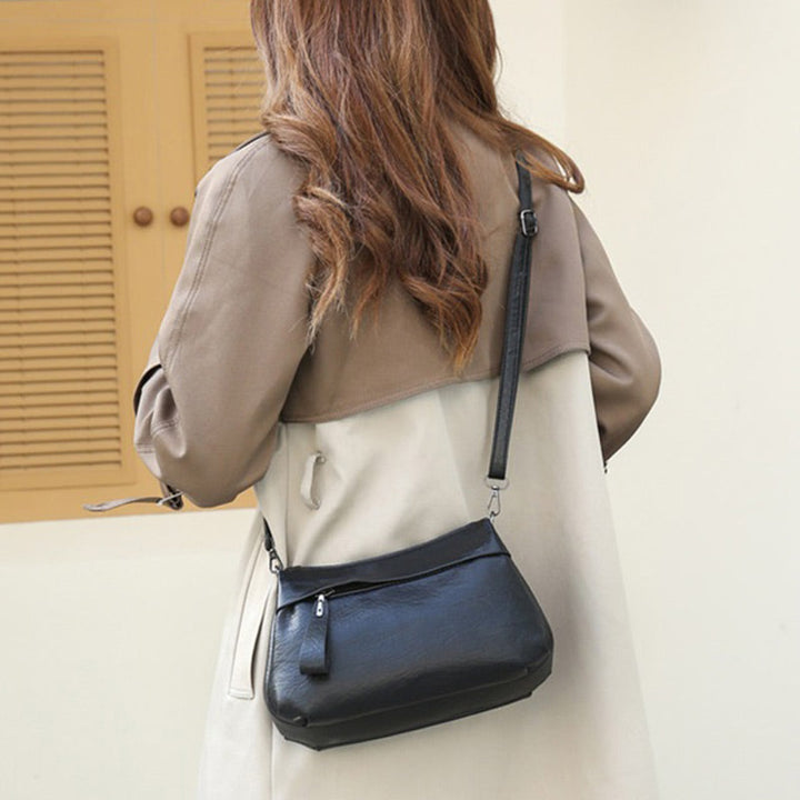 Hallgerd | Elegante Schultertasche für Damen mit zeitlosem Stil