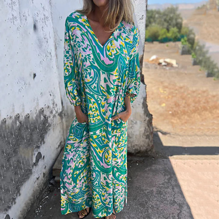 Lowri | Stylisches Maxikleid für Damen mit V-Ausschnitt und 3/4-Ärmeln