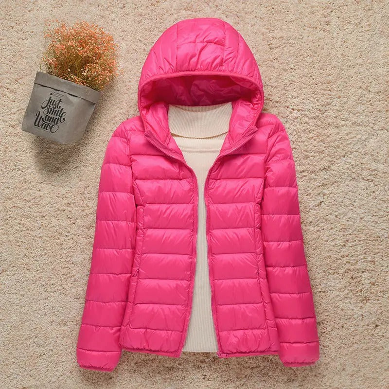 Carlo | Daunenjacke für Damen mit Kapuze und langen Ärmeln