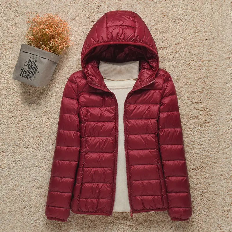 Carlo | Daunenjacke für Damen mit Kapuze und langen Ärmeln