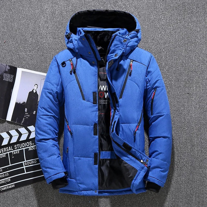 Wind- und wasserdichte Jacke mit langen Ärmeln