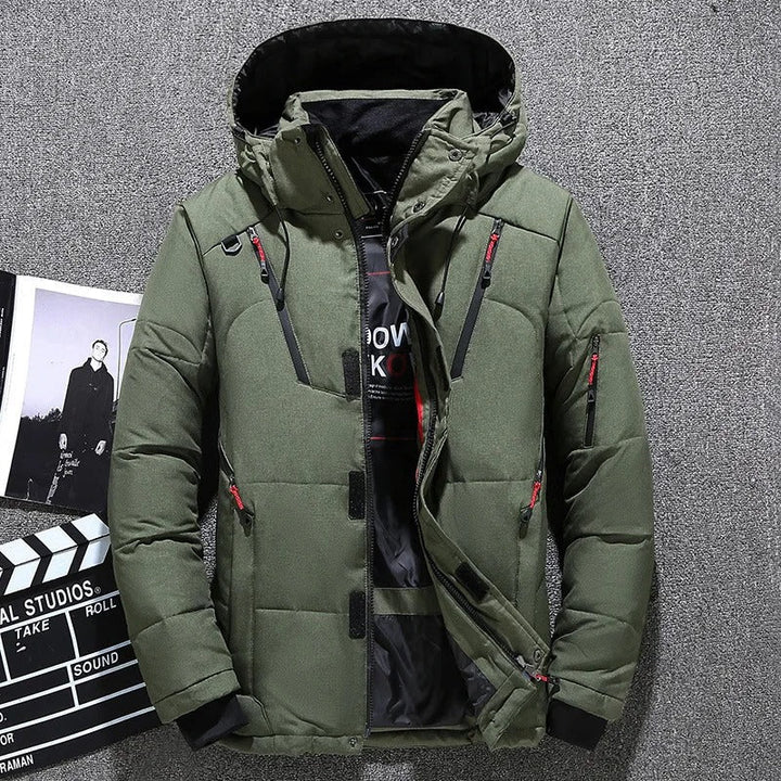 Wind- und wasserdichte Jacke mit langen Ärmeln