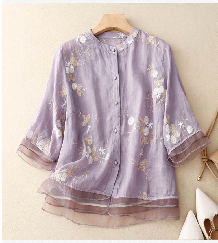 Kourtney | Schicke Bluse mit gestickten Akzenten und Blumenmuster