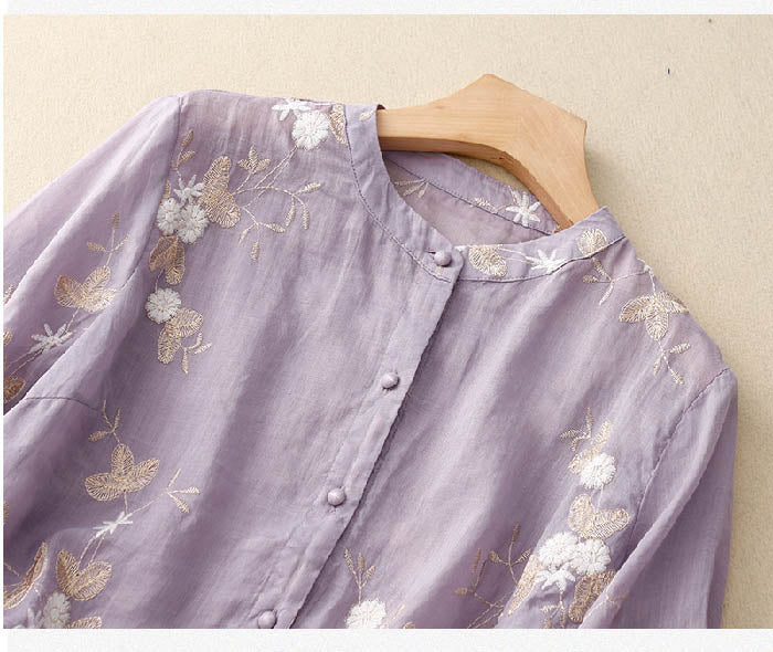 Kourtney | Schicke Bluse mit gestickten Akzenten und Blumenmuster